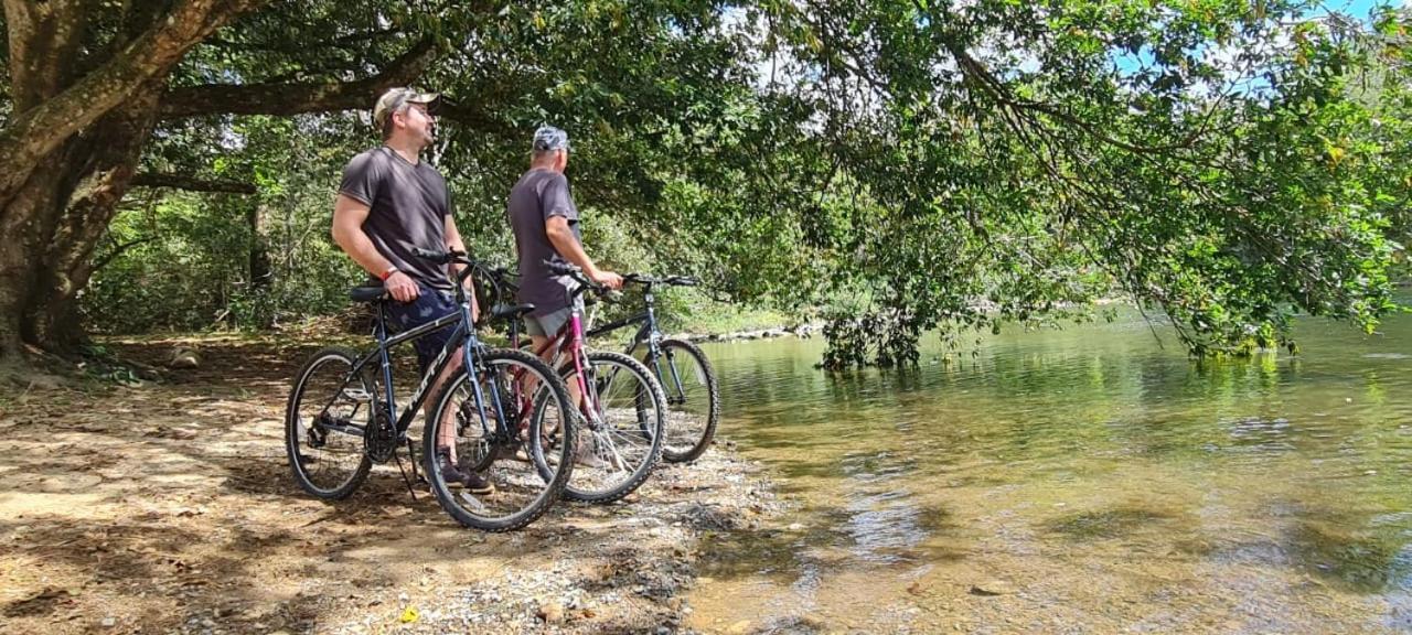 サンタ・フェ La Qhia Eco Retreatホステル エクステリア 写真