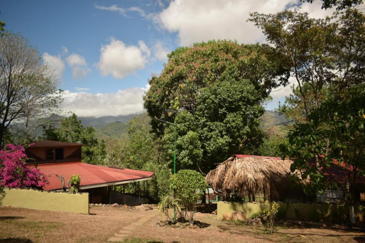 サンタ・フェ La Qhia Eco Retreatホステル エクステリア 写真